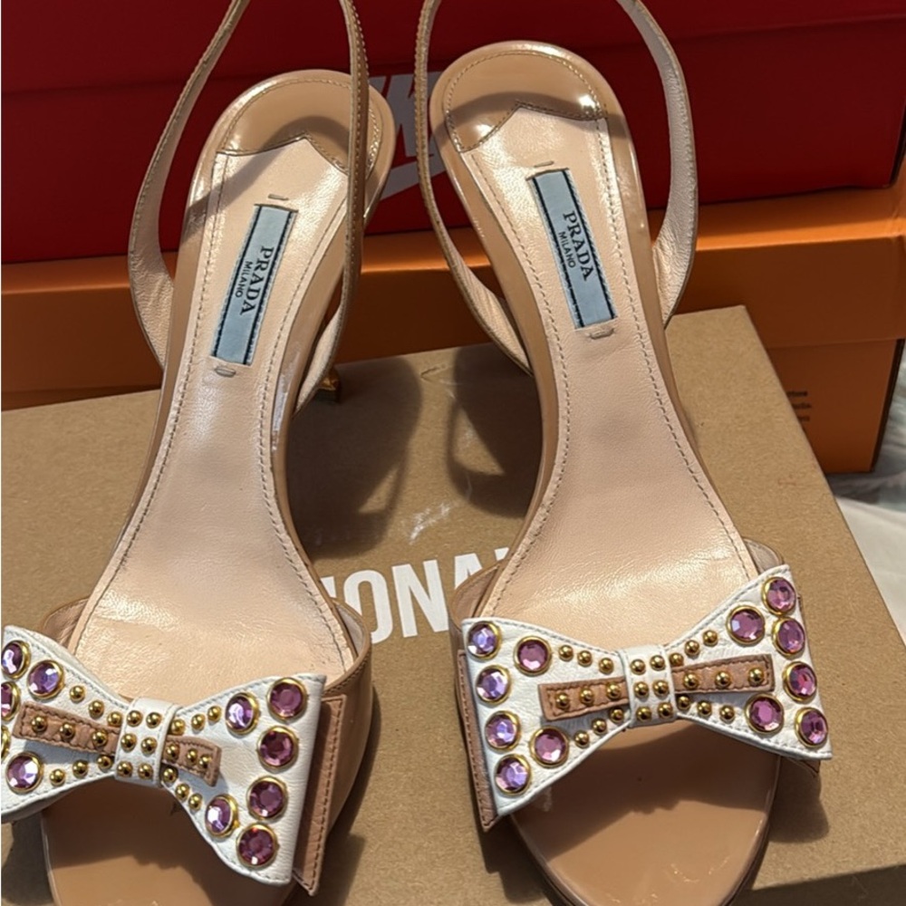 Prada Women's Nude Heels with Jewel Bow
